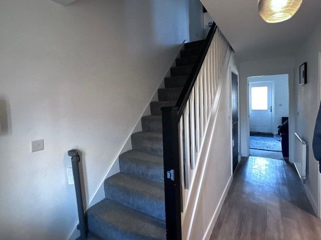 107 Tanners Meadow, Brockham, Surrey